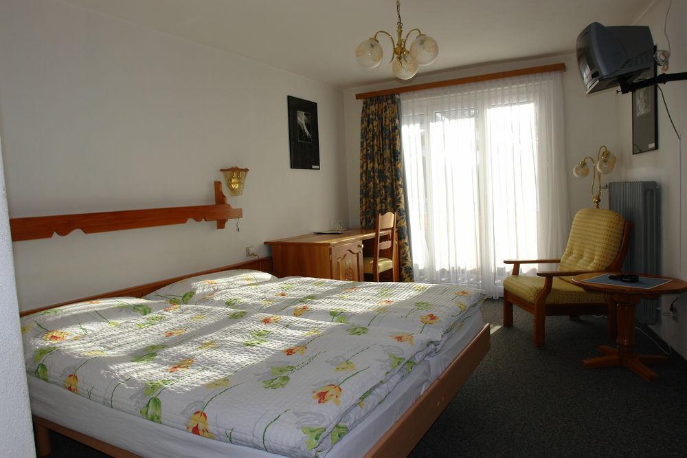 Hotel Rhodania Zermatt Kültér fotó