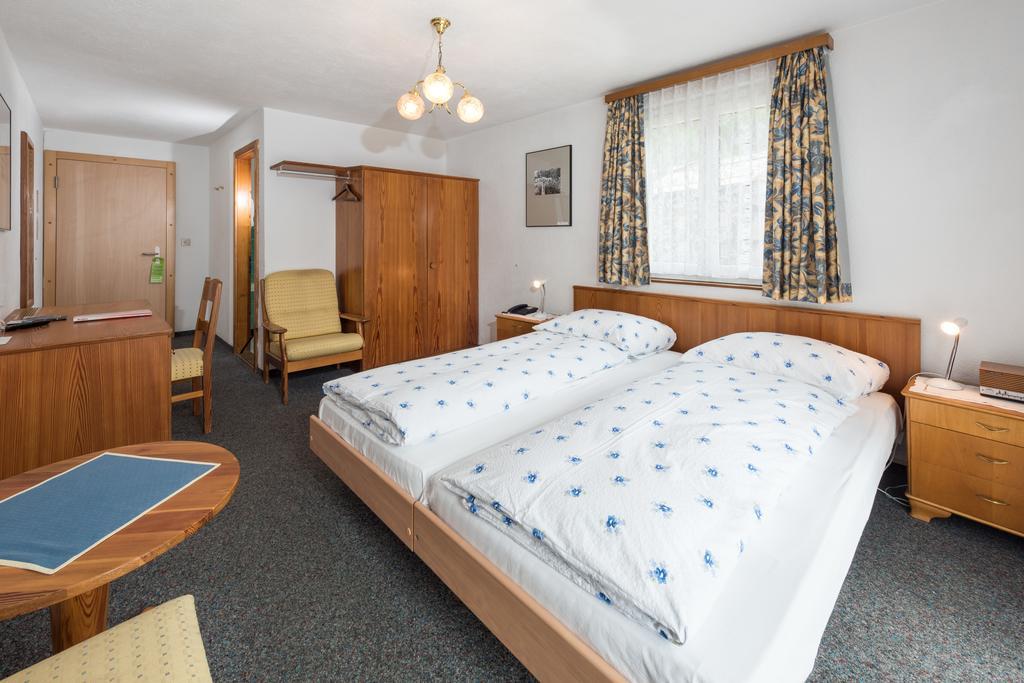 Hotel Rhodania Zermatt Kültér fotó